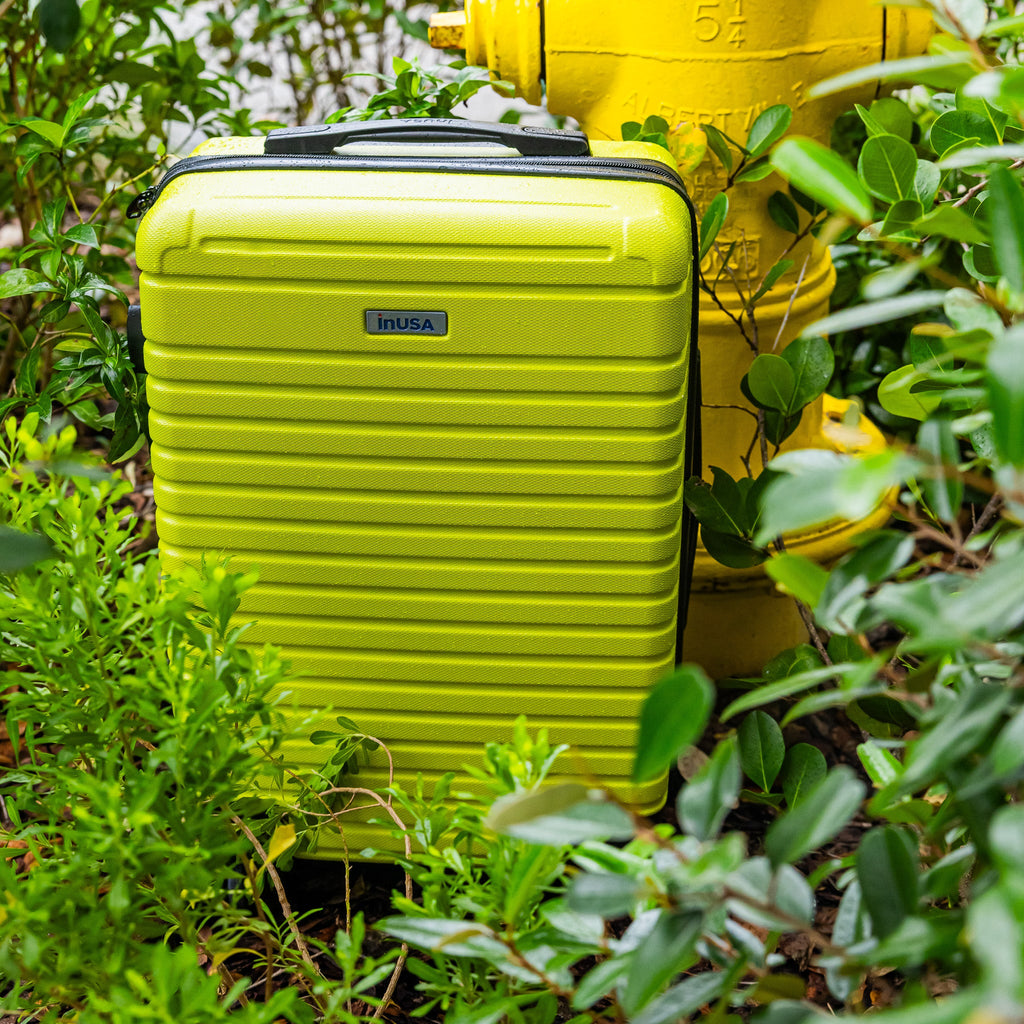 InUSA Deep 24" Hardside Spinner Checked Suitcase