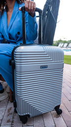 InUSA Resilience 20" Hardside Carry-On Suitcase