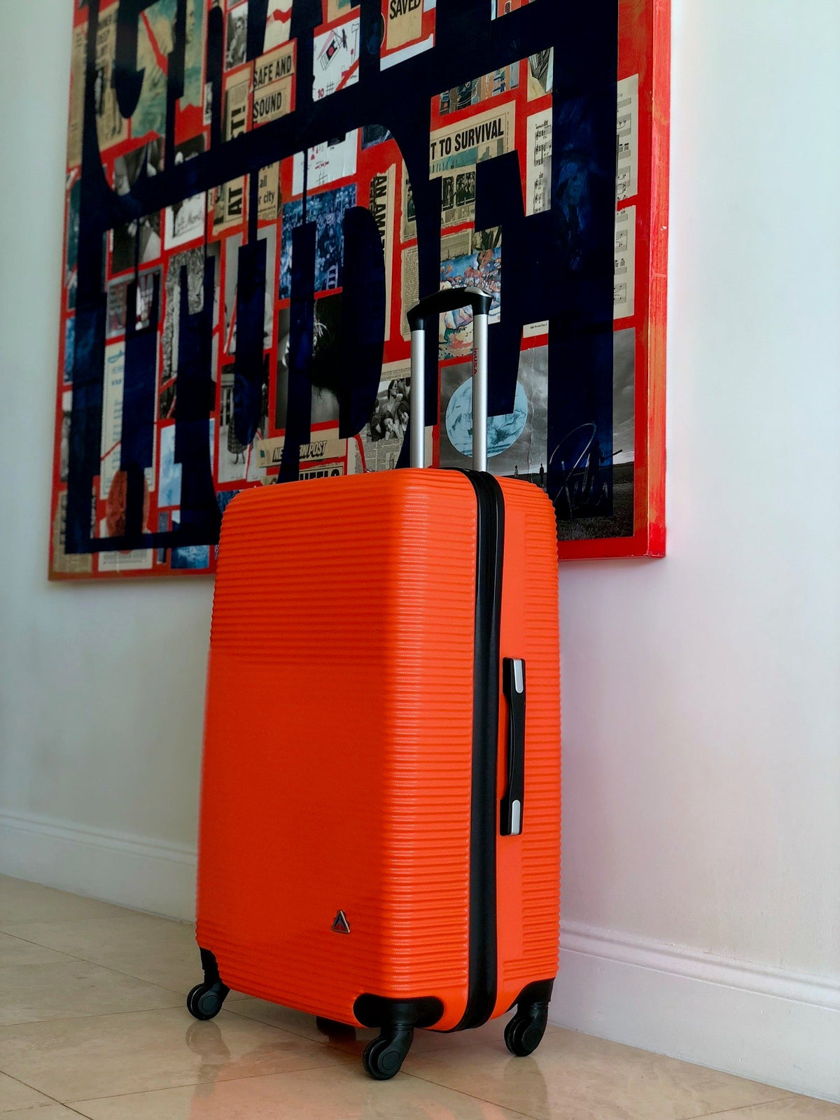 InUSA Royal 32" Hardside Spinner Luggage