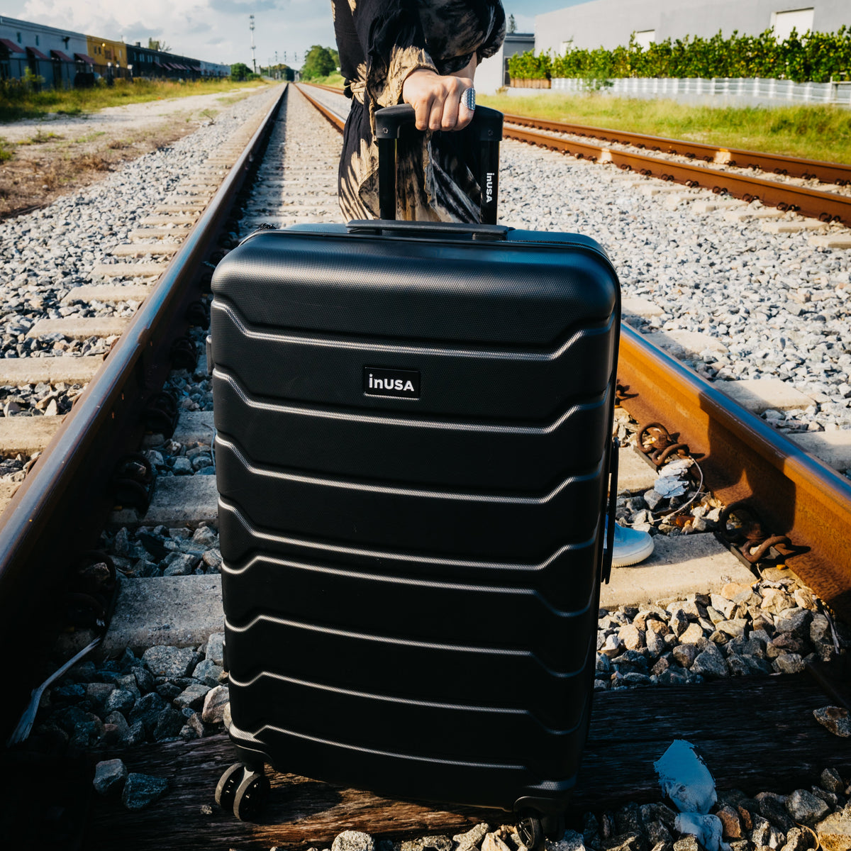 InUSA Trend 28" Hardside Spinner Checked Suitcase